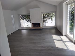 Foto 6 de CASA EN VENTA SANTA ANA ORIENTAL 800 m2