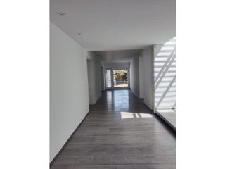 Foto 4 de CASA EN VENTA SANTA ANA ORIENTAL 800 m2