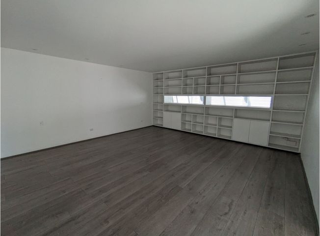 place photo 55