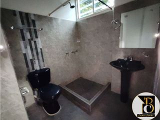 Foto 33 de SE VENDE CASA EN EL BARRIO SAN JORGE CRA 6 CON 46B