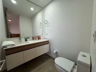 VENDO HERMOSO APARTAMENTO LOMA LAS BRUJAS ENVIGADO