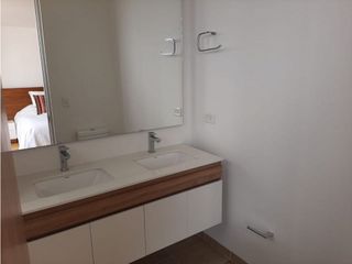 VENDO HERMOSO APARTAMENTO LOMA LAS BRUJAS ENVIGADO