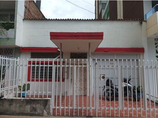 CASA EN VENTA  / BARRIO SAN ALONSO