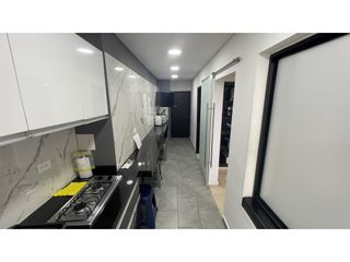 VENTA CASA EXTERNA DOS PISOS CON LOCAL Y OFICINAS  EN CIUDAD JARDN