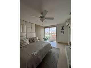 SE VENDE APARTAMENTO EN EL BOULEVARD DE LA CARRERA 51 EN BARRANQUILLA