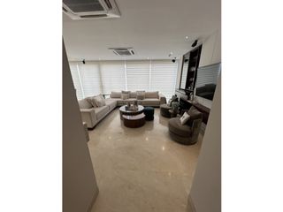 Foto 10 de SE VENDE APARTAMENTO EN EL BOULEVARD DE LA CARRERA 51 EN BARRANQUILLA