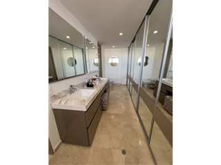 Foto 26 de SE VENDE APARTAMENTO EN EL BOULEVARD DE LA CARRERA 51 EN BARRANQUILLA