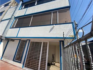 Vendo Casa Comercial en Barrio Santa Isabel