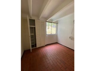 Foto 8 de SE VENDE APARTAMENTO EN CORDOBA