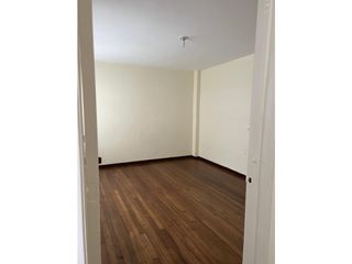 Foto 9 de ESTUPENDO APARTAMENTO EN SECTOR RESIDENCIAL DE PALERMO
