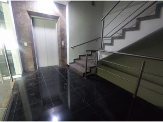 Foto 7 de Edificio de oficinas en venta en El Poblado, Barrio Colombia