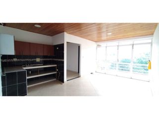 Foto 12 de SE ARRIENDA APARTAMENTO EN TERCER PISO CALLE 30 CON 29A