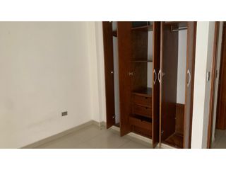 Foto 8 de SE ARRIENDA  APARTAMENTO  EN LA CRA 33 N 23-33