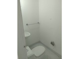 Foto 13 de VENTA OFICINA/APARTAMENTO CHICO RESERVADO SOBRE LA 11