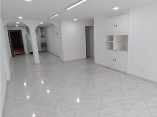 Foto 11 de VENTA OFICINA/APARTAMENTO CHICO RESERVADO SOBRE LA 11