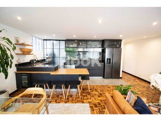 Foto 4 de Se vende apartamento en Chico reservado totalmente remodelado