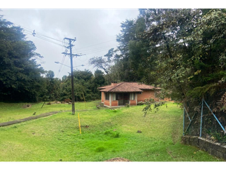 Finca con cabañas en Santa Elena vereda Perico