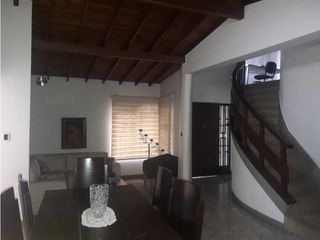 Venta Casa Unifamiliar Simón Bolívar, Medellín