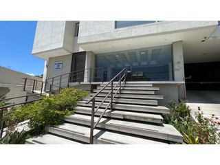 Foto 1 de Venta de Oficina, Edf Empresarial, Santa Marta