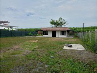 Foto 1 de Se vende casa campestre en parcelación Santa Elena El Cerrito Palmira