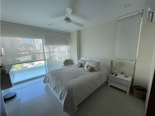 Apartamento en arriendo en el Rodadero Sur-Vista al mar