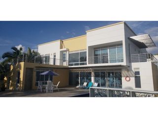 Foto 6 de VENTA CASA MONTEBELLO 2 CHINAUTA