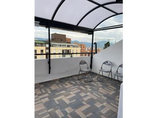 Foto 8 de Apartamento en venta ubicado en Colina de Area 108 mas 24 de terraza
