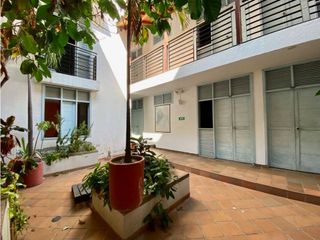 Se vende casa adecuada como hotel en el centro de Santa Marta