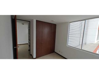 Foto 10 de Apartamento para la venta en el norte cali barrio la flora unidad