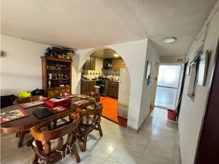 Vendemos casa comercial en Zipaquirá Cundinamarca