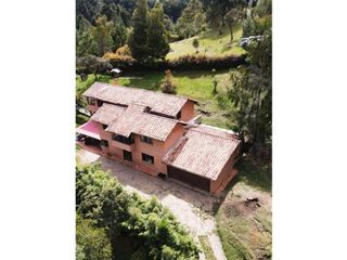 Casa Finca en Venta en Alto de Las Palmas, Medellín