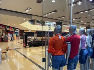 Foto 5 de LOCAL EN VENTA EN CENTRO COMERCIAL