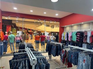 Foto 8 de LOCAL EN VENTA EN CENTRO COMERCIAL