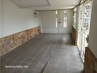 Foto 8 de Se alquila casa para oficinas o consultorios médicos santa isabel cali