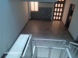 Foto 10 de Se alquila casa para oficinas o consultorios médicos santa isabel cali