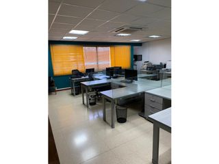 Foto 14 de Oficina muy bien situada - Sector Guayabal