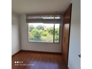 PARA ARRIENDO APTO DE 113 M2 EN PUENTE LARGO-JA