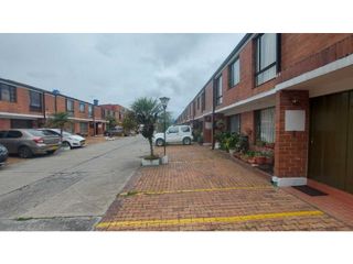 Foto 39 de VENTA HERMOSA CASA EN CASTILLA BOGOTA