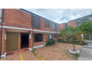 Foto 41 de VENTA HERMOSA CASA EN CASTILLA BOGOTA