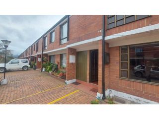 Foto 40 de VENTA HERMOSA CASA EN CASTILLA BOGOTA