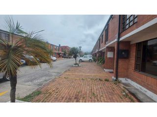 Foto 37 de VENTA HERMOSA CASA EN CASTILLA BOGOTA