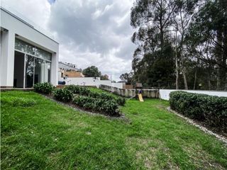 Foto 25 de Casa en venta/arriendo en Bogotá, Chicó Alto