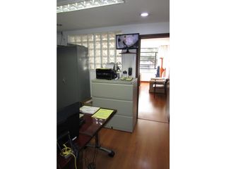 Foto 11 de VENDO - ARRIENDO CASA PARA OFICINA O EMPRESAS Barrio San Luis