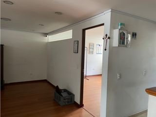 Foto 8 de VENDO - ARRIENDO CASA PARA OFICINA O EMPRESAS Barrio San Luis