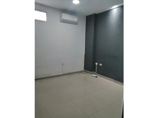 ARRIENDO OFICINAS AL NORTE DE LA CIUDAD