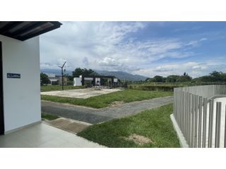 VENTA DE EXCELENTE LOTE EN CONDOMINIO SECTOR LAS MERCEDES