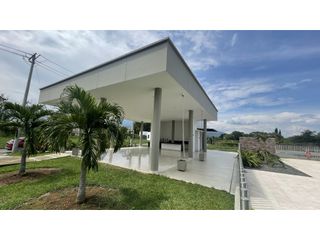 VENTA DE EXCELENTE LOTE EN CONDOMINIO SECTOR LAS MERCEDES