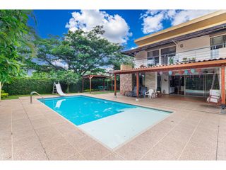 HERMOSA CASA EN VENTA EN CONDOMINIO LA MORADA