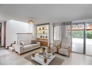 HERMOSA CASA EN VENTA EN CONDOMINIO LA MORADA