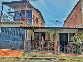 Foto 1 de Maat vende Casa, La magdalena-Villeta 153m2 $260Millones